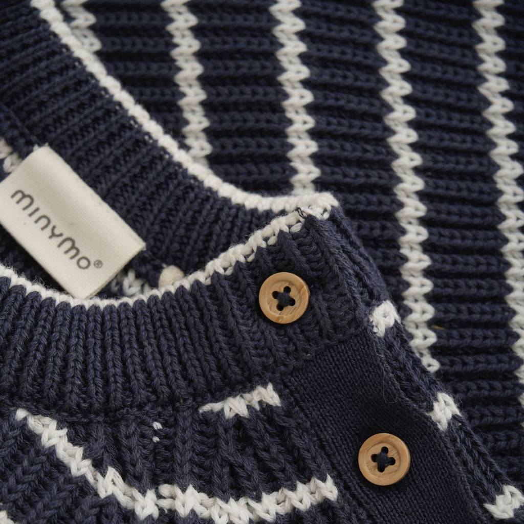 Pullover Knit
