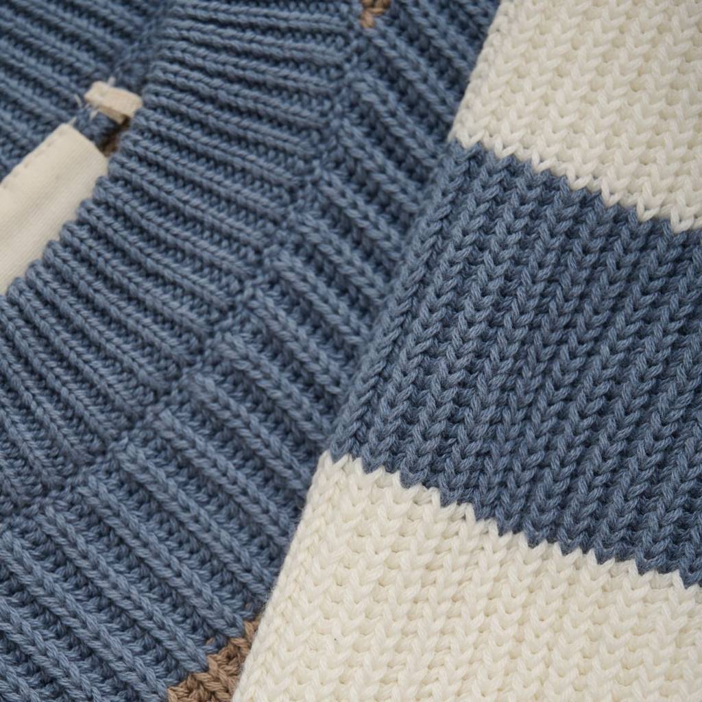 Pullover Knit