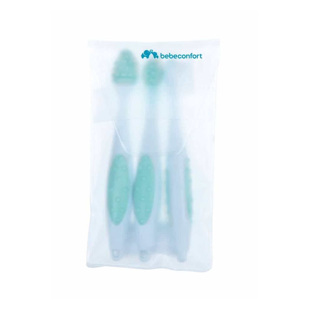 Toothbrush + bag (3)