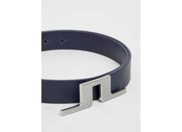 Betsy Belt