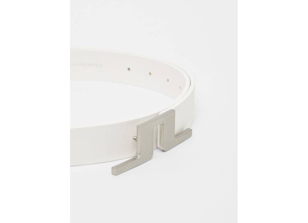 Betsy Belt