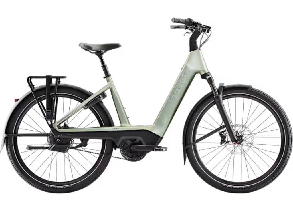 Charter+ 5 Auto 800wh Lowstep
