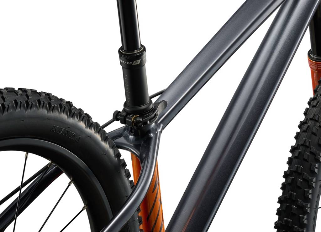 Giant STP 24" - Black Chrome 