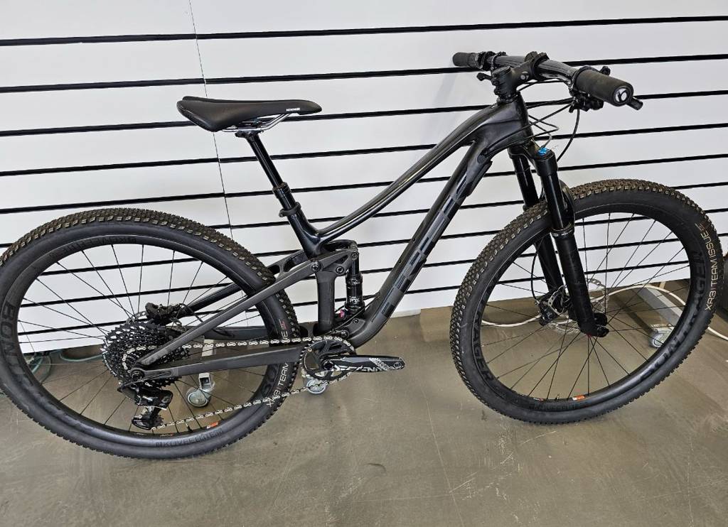 TREK Top Fuel 9.8 - Small